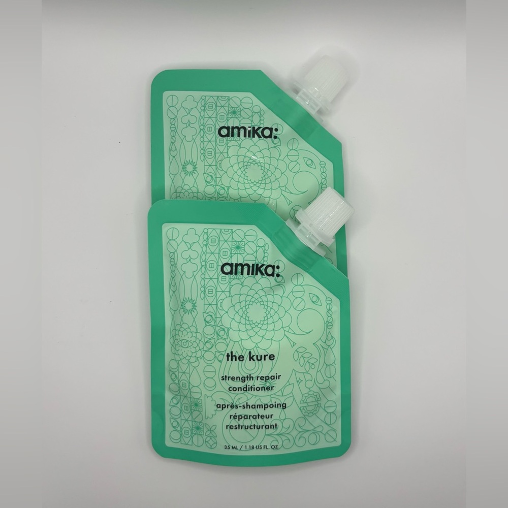 Amika Hair Travel Set